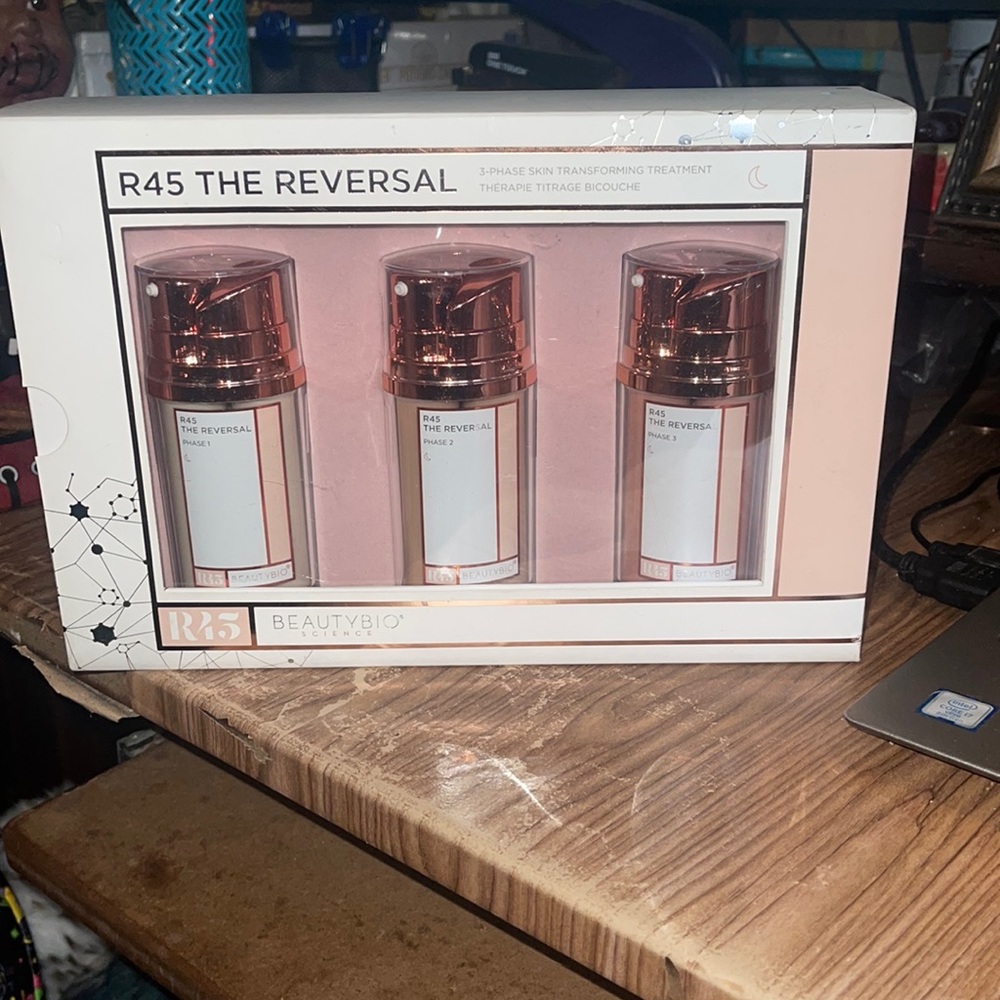 R45 the Reversal skin system